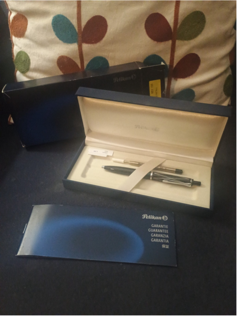 Pelikan Tradition 21 Ballpoint Pen Black and Silver